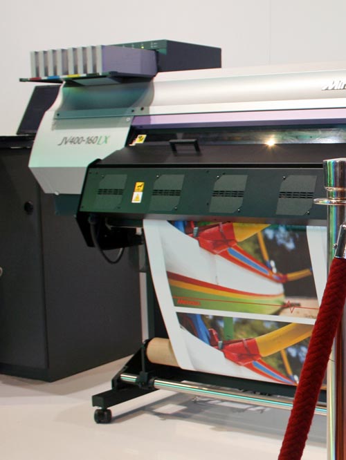 Mimaki JV400-130LX latex ink printer working detail view